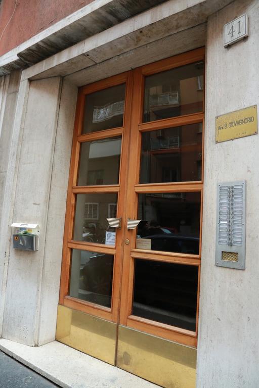Laura's Vatican Apartamento