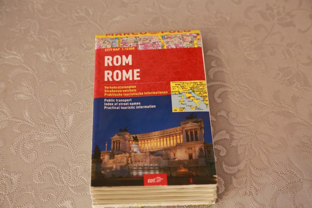 Laura's Vatican *